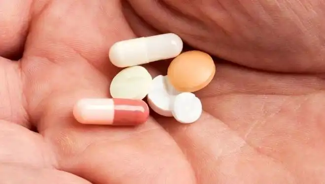 Reçetesiz İlaç Kullanımında Beklenmedik Tehlikeler ve Uyarılar