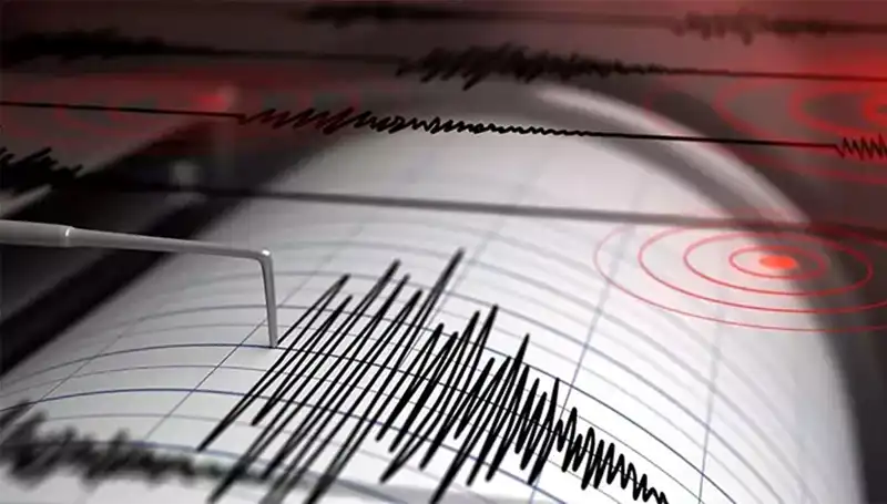 Datça Açıklarında 4,4 Büyüklüğünde Deprem: Sarsıntı Hissedenler Tepkilerini Açıkladı