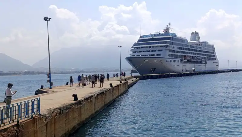 ABD’li Turistlerin Alanya Kruvaziyeri: Cennet Kıyılarında Unutulmaz Anlar