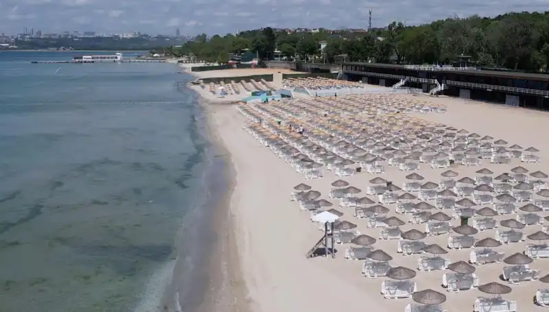 İstanbul Plajlarında 2025 Giriş Ücretleri: Sarıyer, Florya ve Adalar