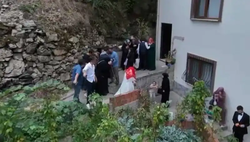 Düğün Töreninde Kanlı Olay: 10 Saniye İçinde Yaşananlar