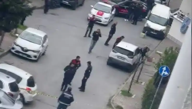 Yolda Yürüyen Genç, Kurşun Yağmuruna Tutularak Hayatını Kaybetti!