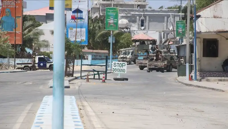 Somali’deki Silahlı Baskın: Otel Korku Dolu Anlara Tanıklık Etti!