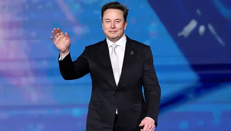 Tesla, Yeni Modeli ile Otonom Araç Devrimini Sarsacak
