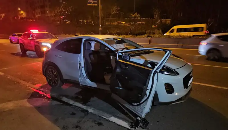 Bayrampaşa'daki Zincirleme Kazada İki Can Gitti, Dört Kişi Yaralandı