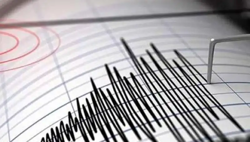 Sındırgı'da Beklenmedik Deprem: 4,3 Büyüklüğünde Şok Etkisi Yaratan Sarsıntı