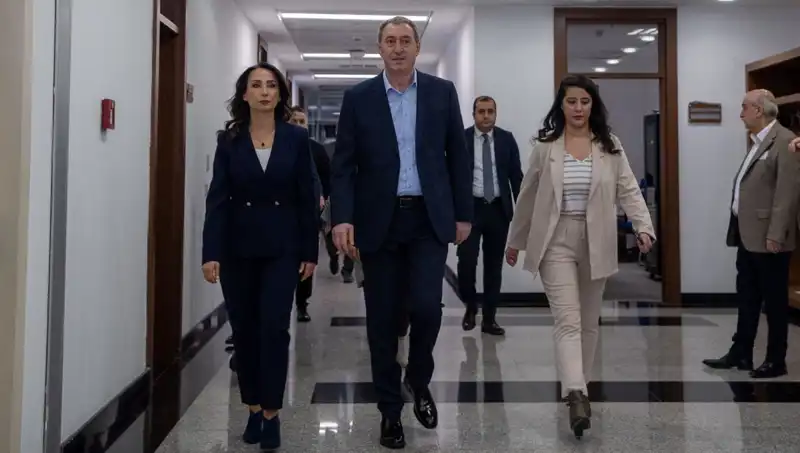 DEM Parti Heyeti, Siyasi Parti Turu ile Türkiye'de Etkisini Arttırıyor