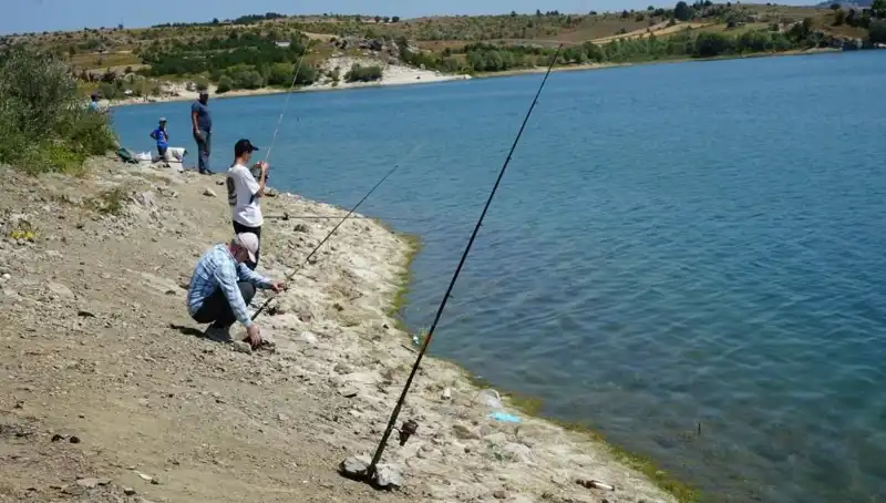 Kafesler Patladı, İlgililer Baraja Akın Etti: Olayın Perde Arkası!