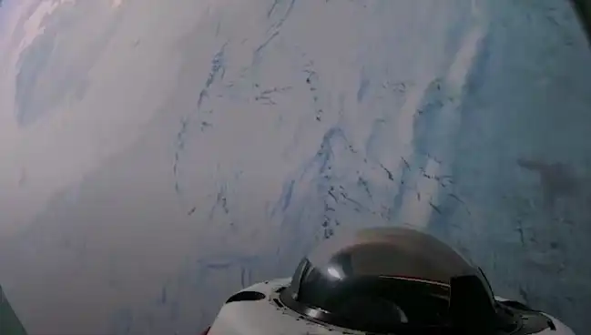 SpaceX, Kutup Yörüngesi'nden Tarihi Görüntüleri Dünyaya Sunuyor!
