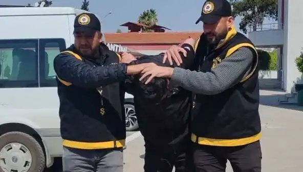 Sokakta Dehşet: Üç Kişi Cinayete Kurban Gitti, Suçlular Yakalandı!