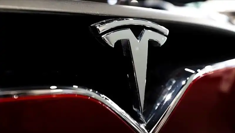 Tesla Türkiye'de Model Y Satışları İçin Tarih Verdi: Beklenen Başlangıç!