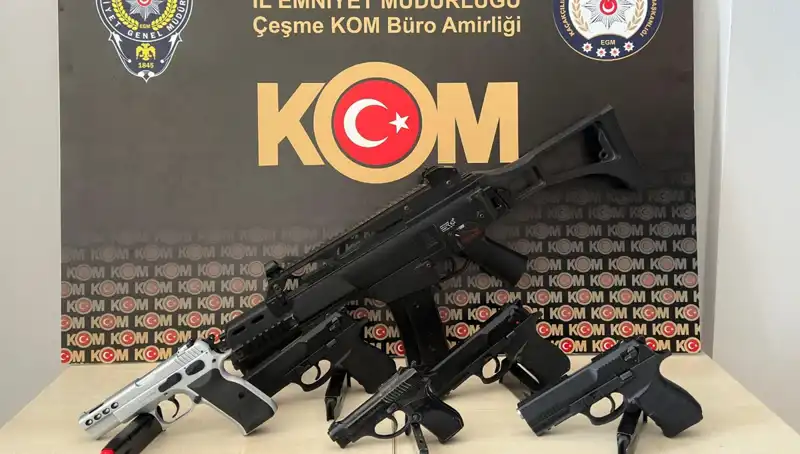 Çeşme'de Suç Örgütüne Yönelik Operasyonda 3 Şahıs Tutuklandı