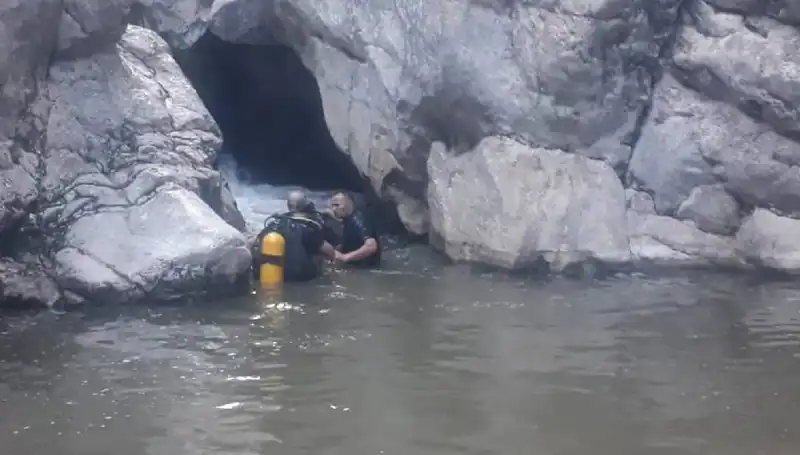 Kanyonda Şelaleden Düşen Genç, Tüm Çabalara Rağmen Kurtarılamadı