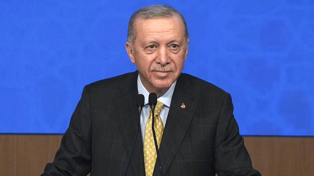 Cumhurbaşkanı Erdoğan, Deprem Bölgesindeki Konutların Yıl Sonunda Teslim Edileceğini Açıkladı