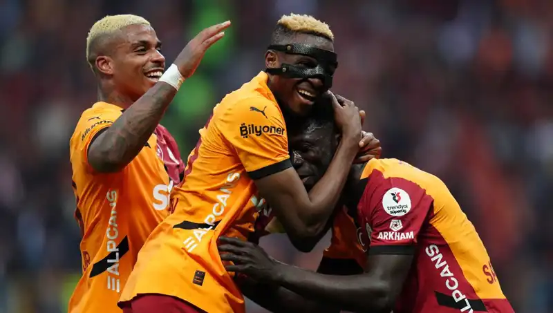 Lemina, Osimhen'in Seçimine Saygı Duyulması Gerektiğini Vurguladı