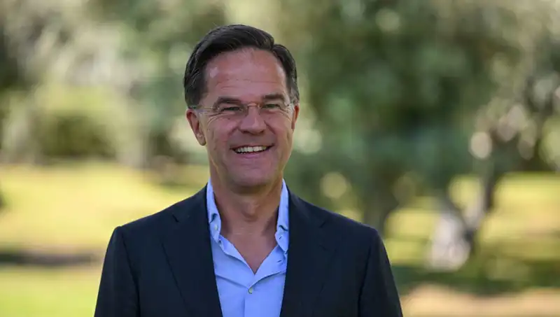 Rutte'den Eurofighter Açıklaması: Müttefiklere Kısıtlama Getirmemelerini Teşvik Ediyor