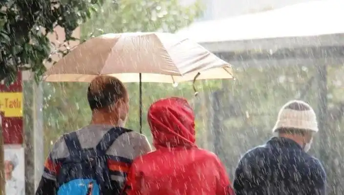 Aydın’da Yağmur Alarmı! Meteoroloji’den Sağanak Yağış Uyarısı Geldi