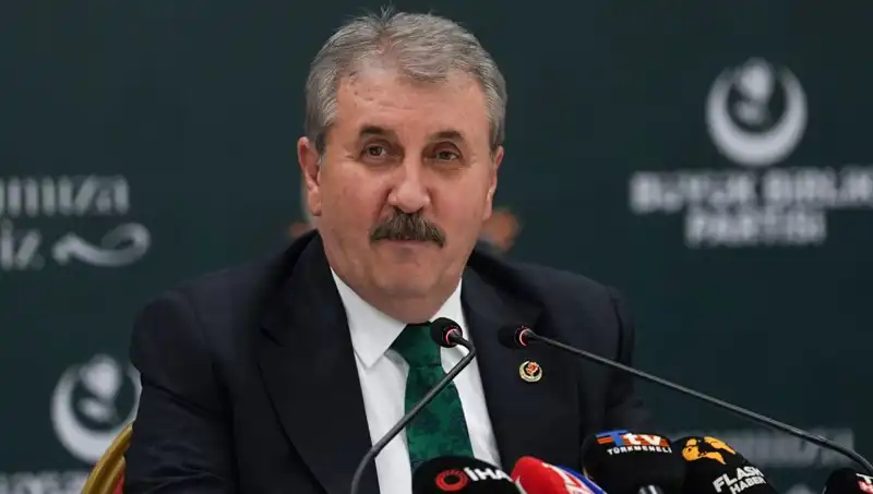 BBP Genel Başkanı Destici'den Çarpıcı Açıklamalar: "Terörsüz Türkiye" Üzerine Güven Sorunu