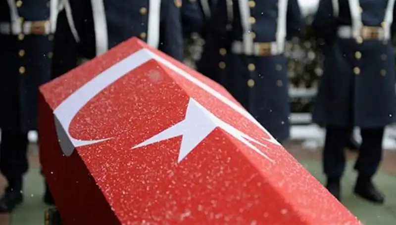 Pençe Kilit Operasyonu’nda Yaralanan Kahraman Askerimiz Şehit Düştü