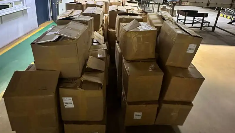Kargo Şirketi Deposunda Gizli Operasyon: Kaçak Tütün Ele Geçirildi