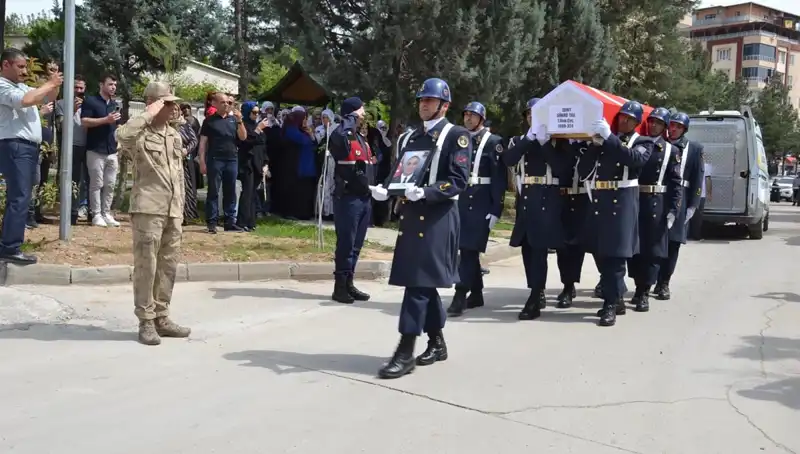 Şehitlerimizin Anısına: Gözyaşlarıyla Dolup Taşan Bir Veda Töreni